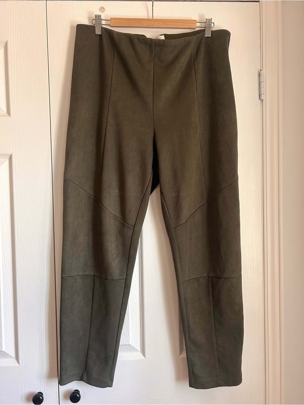 High-Waist Olive Green Ponte Leggings
